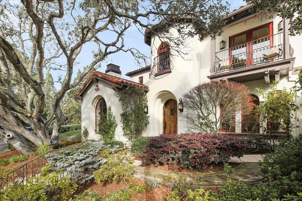 150 Newton Drive Burlingame, CA 94010 - Photo 4 of 58 a front view of a house with a yard