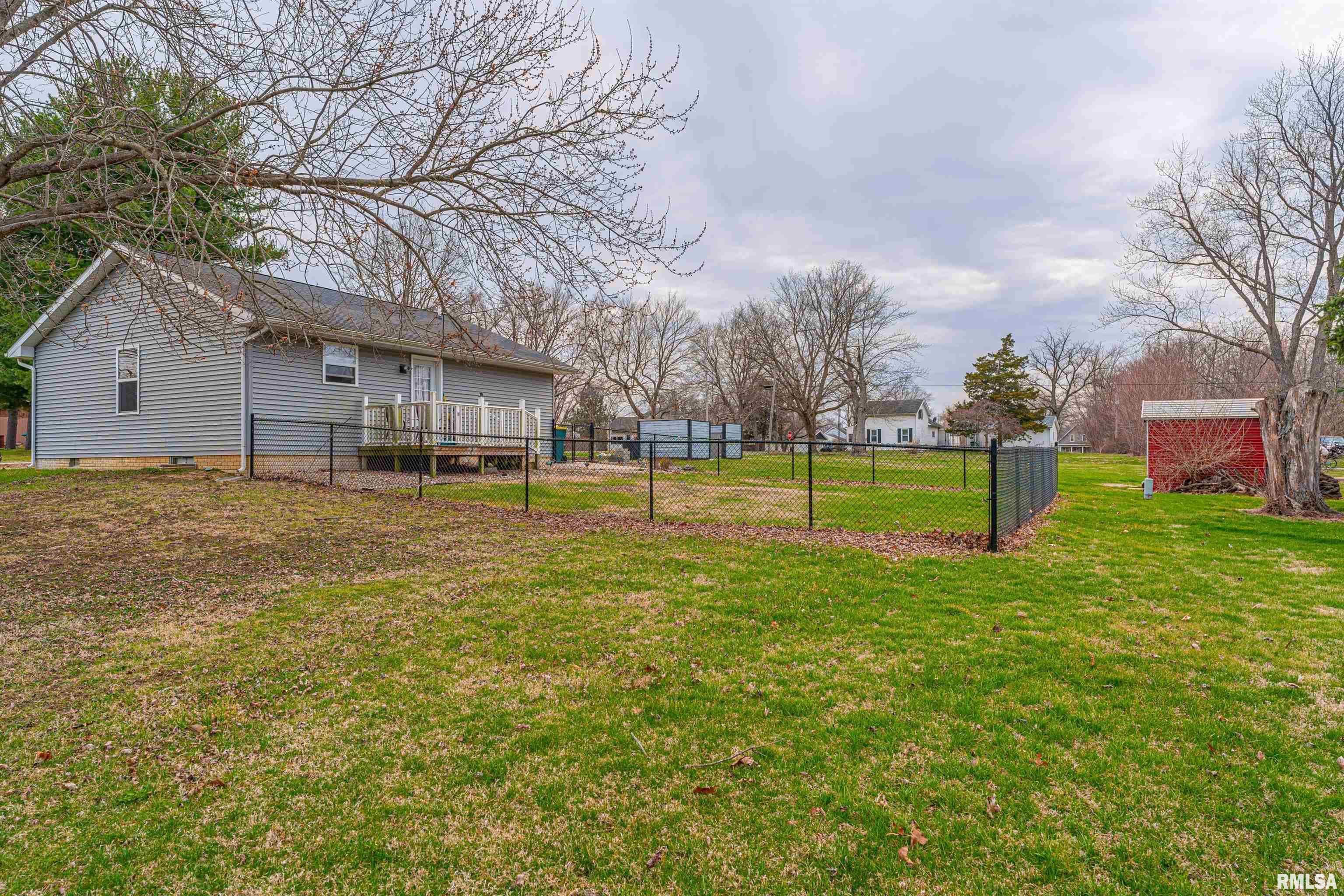 305 6th Street Waynesville, IL 61778 - Photo 20 of 26