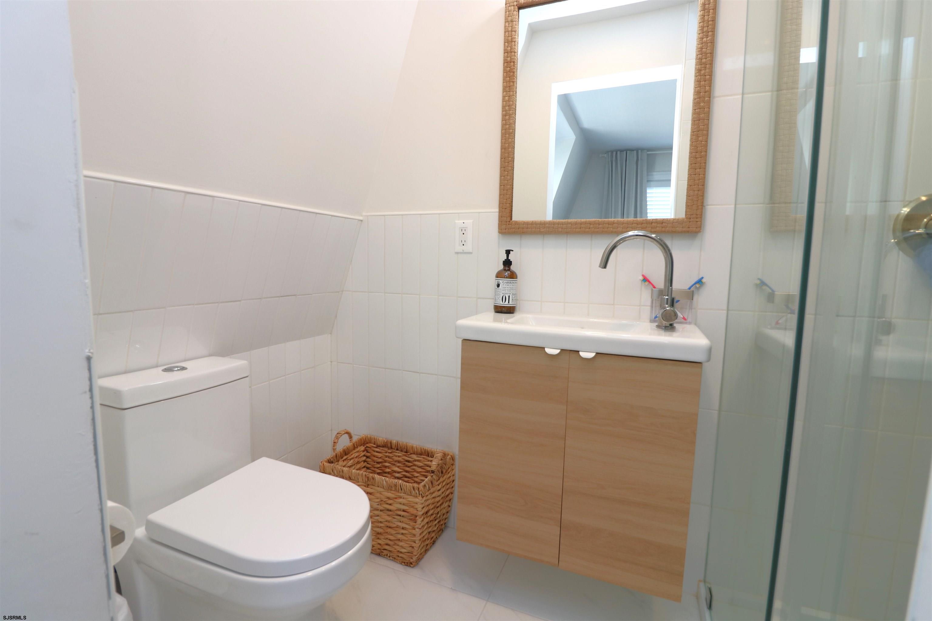 114 North Portland Avenue, Unit WINTER RENTAL Ventnor City, NJ 08406 - Photo 18 of 19