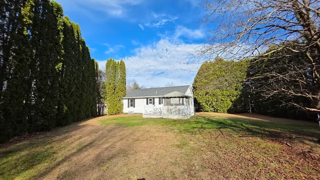 $375,000 | 13 East Brookfield Road, North Brookfield, MA 01535