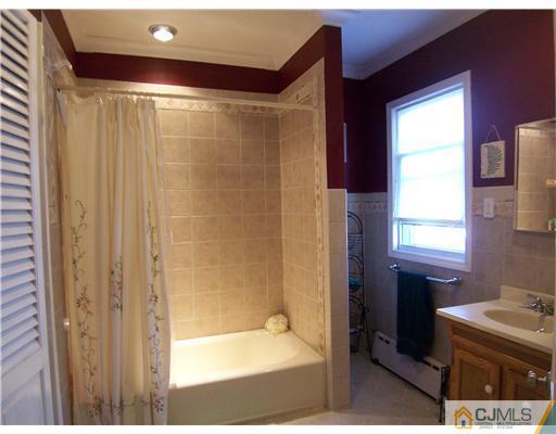 126 Rector Street Perth Amboy, NJ 08861 - Photo 11 of 16 Gallery Image 11