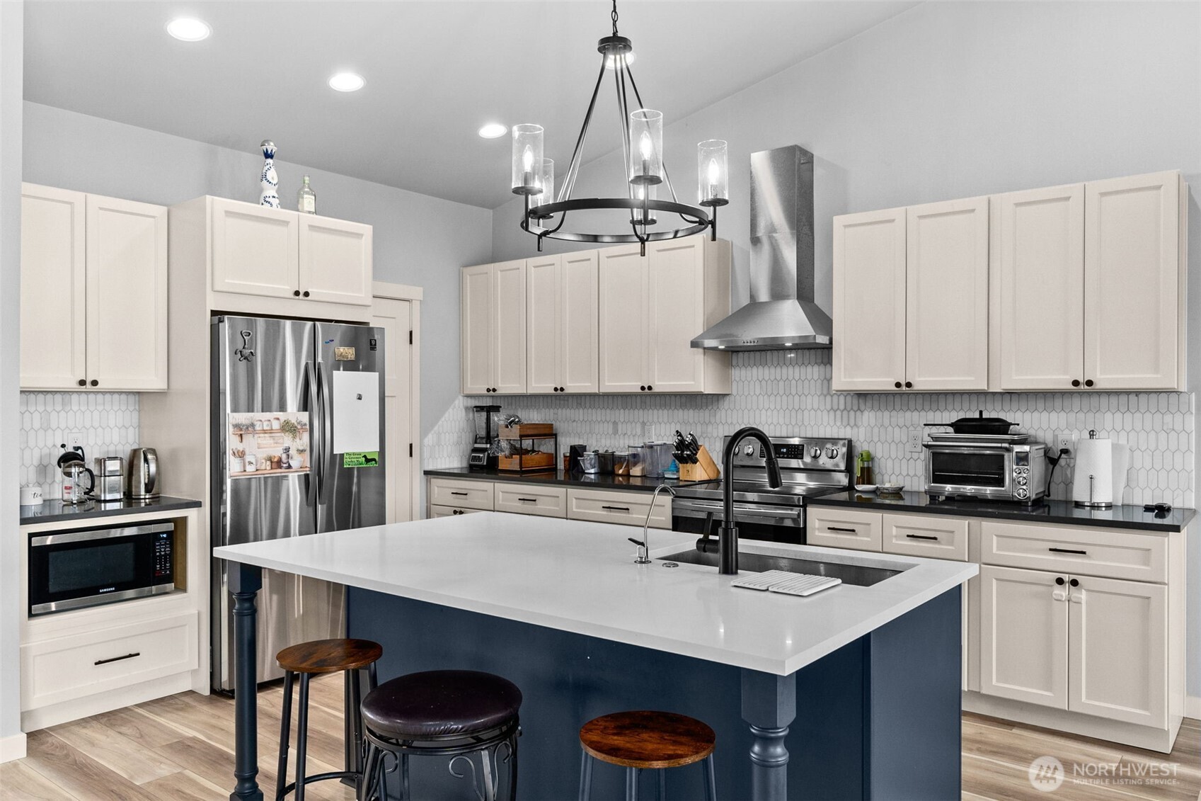 136 Faun Rae Lane Chehalis, WA 98532 - Photo 8 of 37