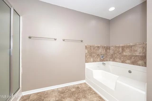 $2,000 | 3605 Bay Branch Cove, Ocean Springs, MS 39564