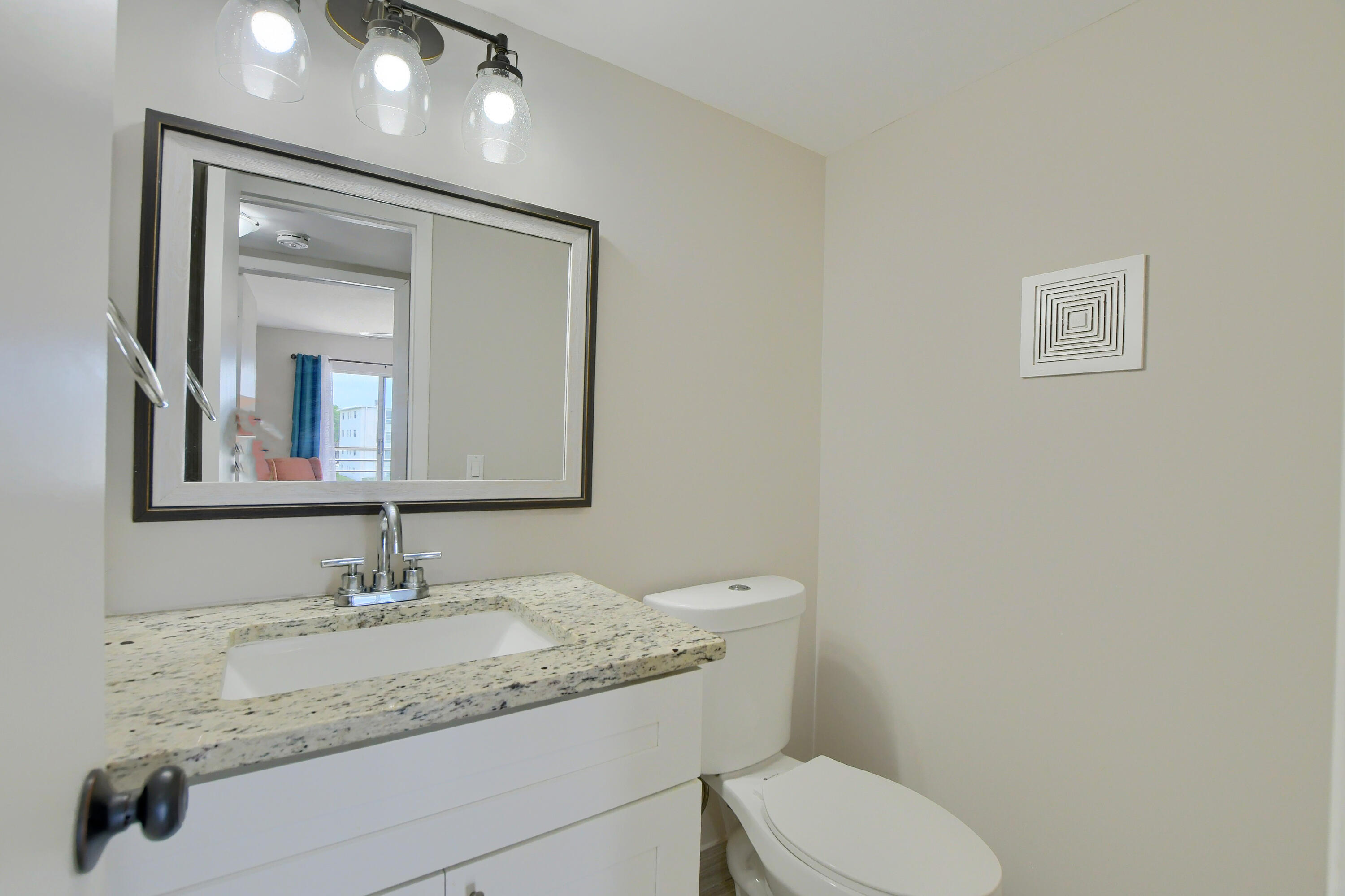 3017 Guildford East, Unit 3017 Boca Raton, FL 33434 - Photo 18 of 49 14_ebf_1222-hdr(5)