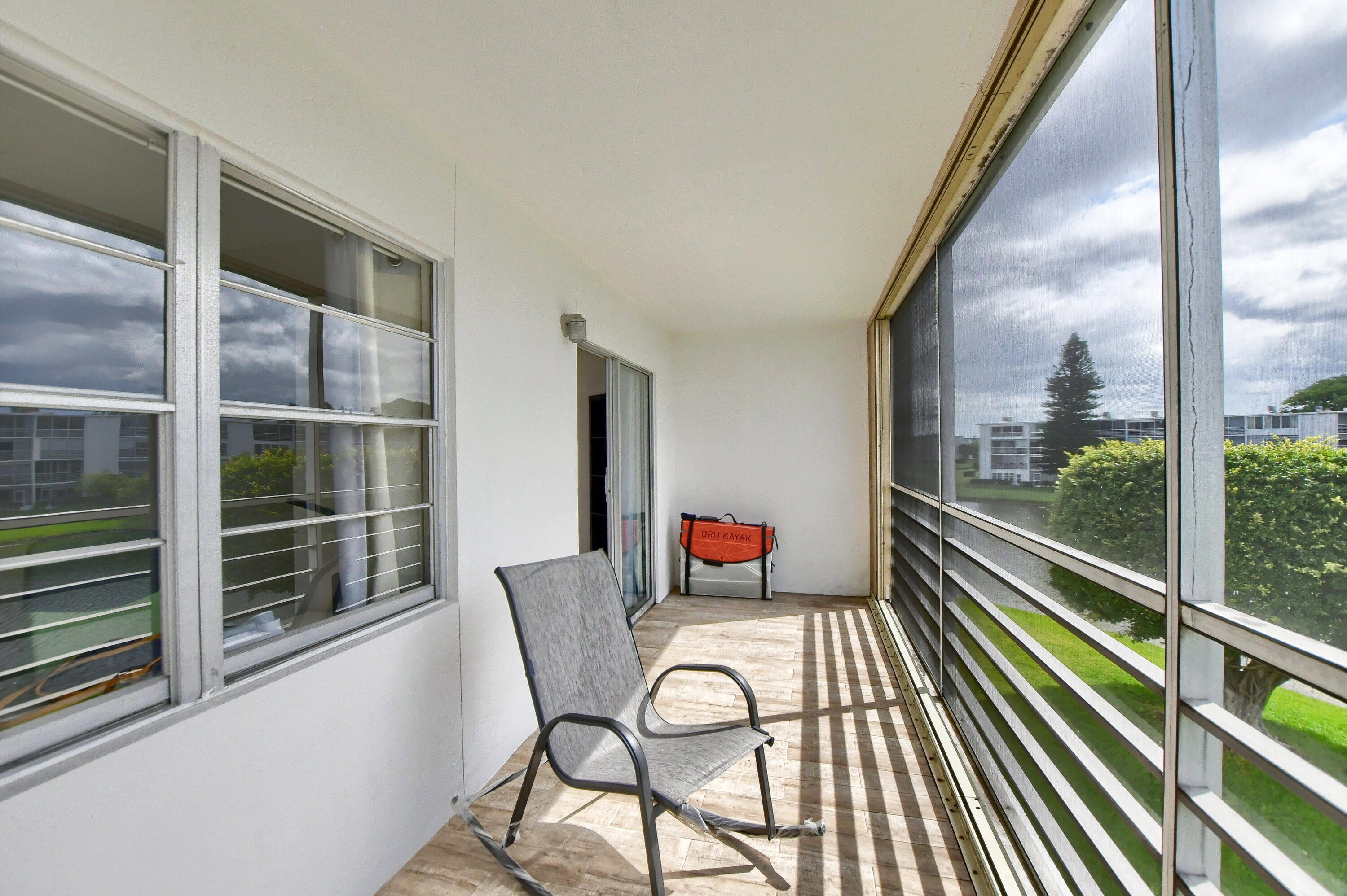 3017 Guildford East, Unit 3017 Boca Raton, FL 33434 - Photo 10 of 49 19_ebf_1247-hdr(5)