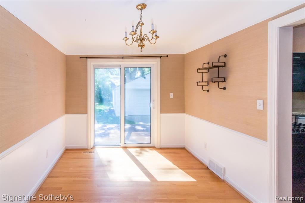 2850 Windemere Road Birmingham, MI 48009 - Photo 7 of 42