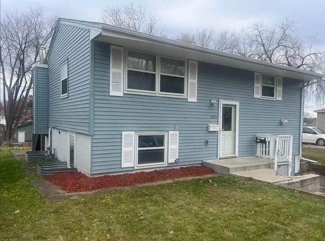 $289,000 | 1145 Case Avenue East, St. Paul, MN 55106