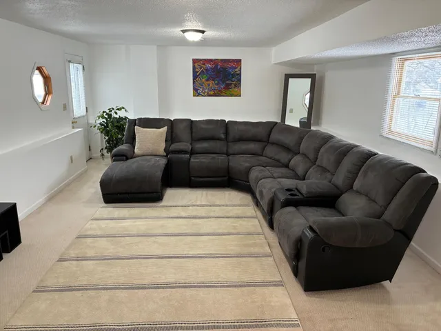 $289,000 | 1145 Case Avenue East, St. Paul, MN 55106