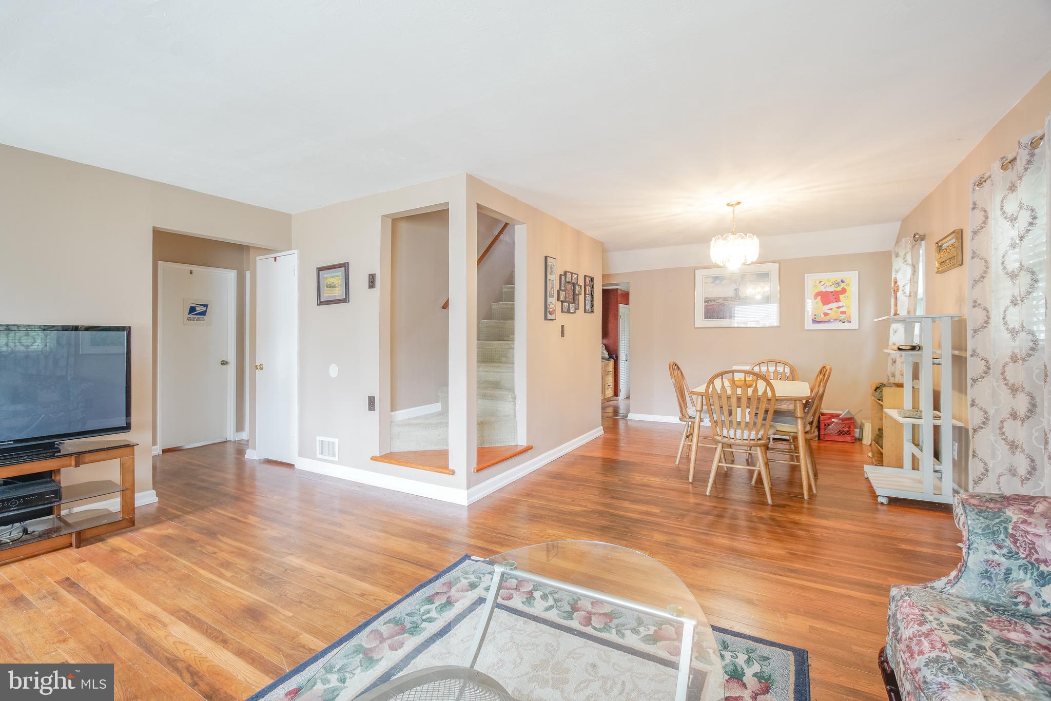 12821 Holdridge Road Silver Spring, MD 20906 - Photo 5 of 32 Gallery Image 5