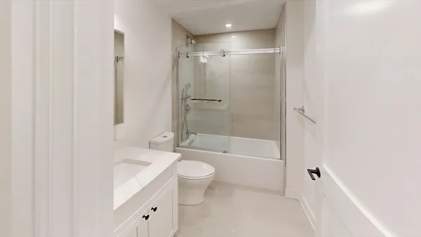 $9,950 | 220-222 Tremont Street, Unit 2, Boston, MA 02116