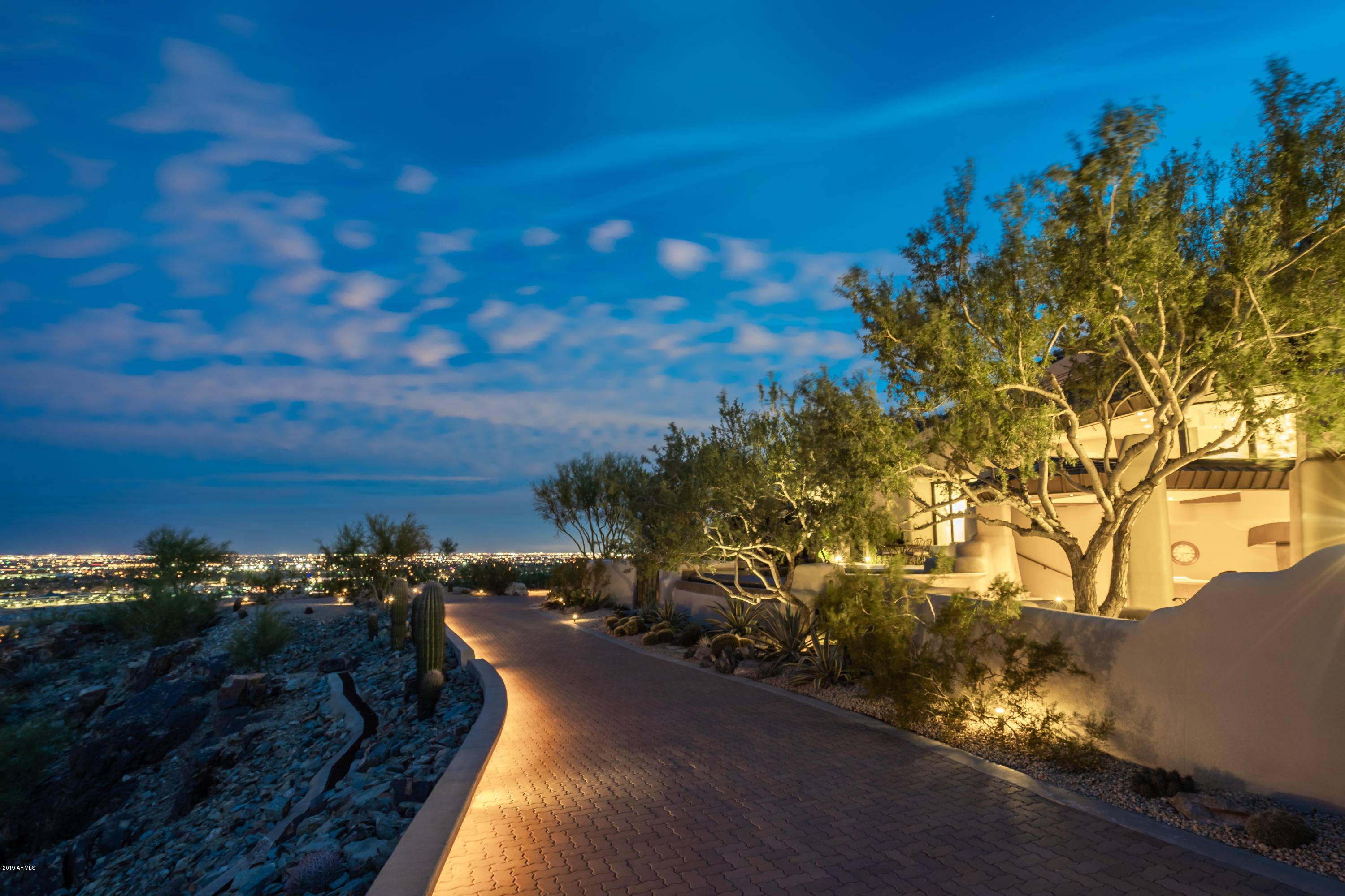 7011 North Invergordon Road Paradise Valley, AZ 85253 - Photo 35 of 38 Private Drive