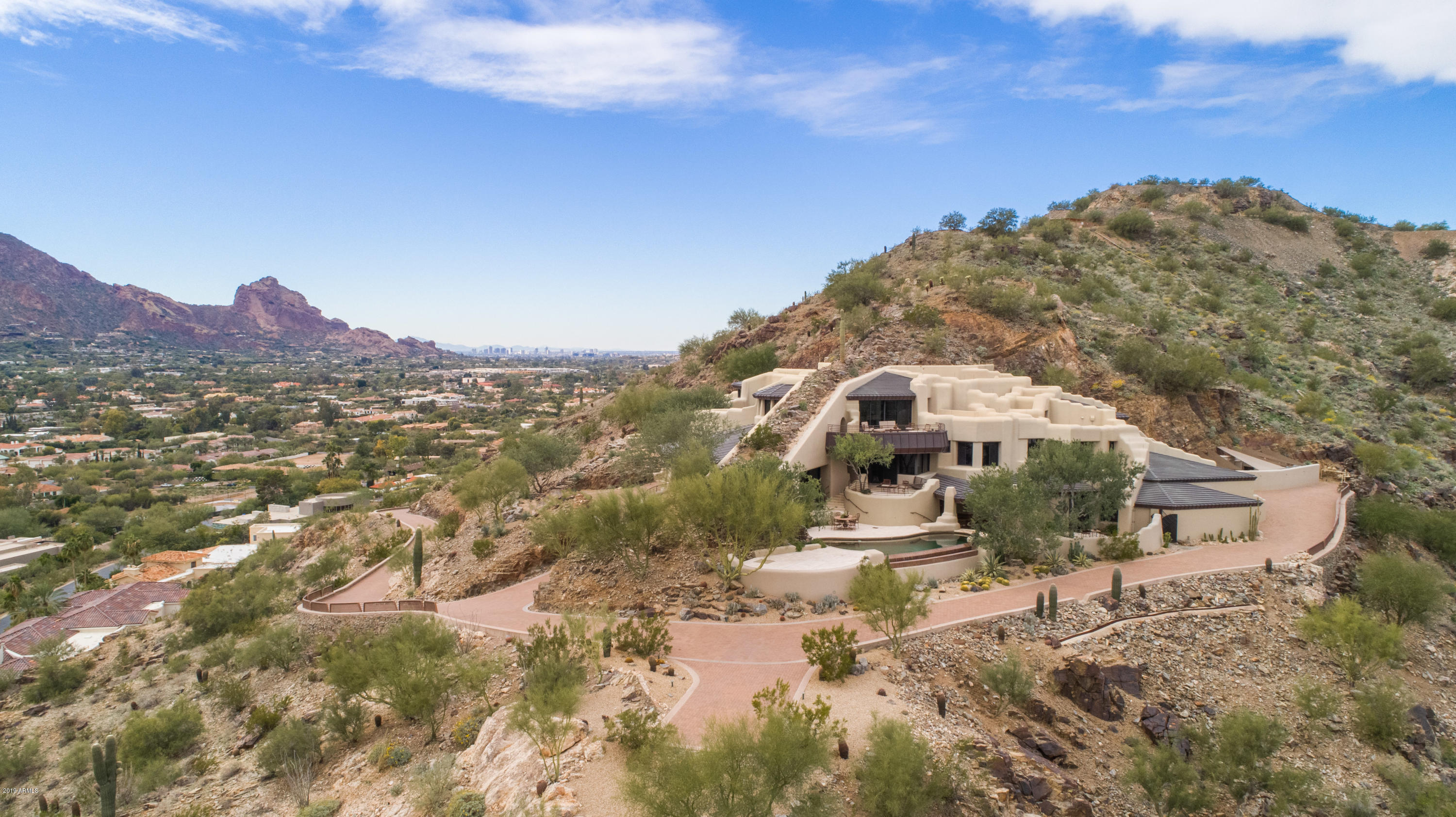 7011 North Invergordon Road Paradise Valley, AZ 85253 - Photo 38 of 38 Eagle's Nest Aerial