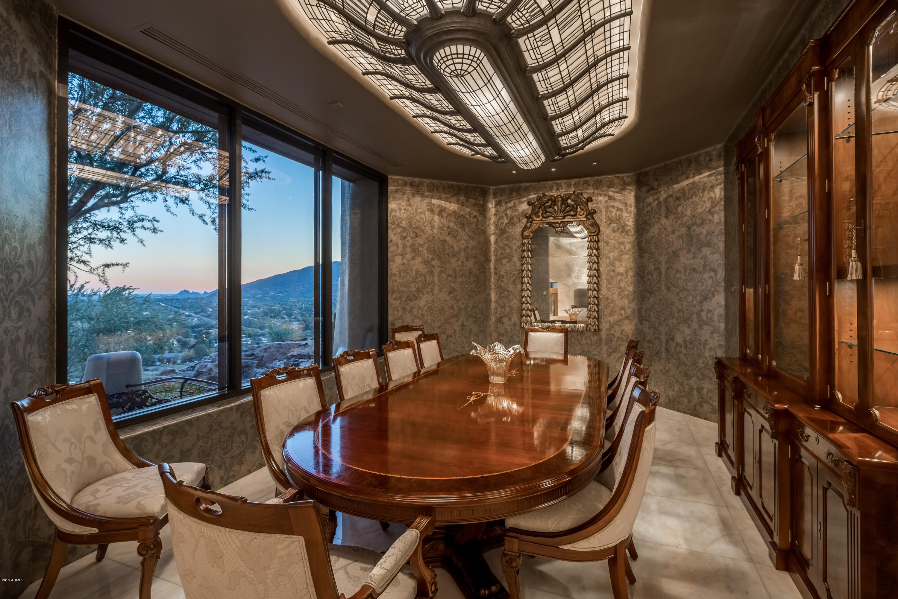 7011 North Invergordon Road Paradise Valley, AZ 85253 - Photo 10 of 38 Custom Lighting & Santa Fe Cabinetry