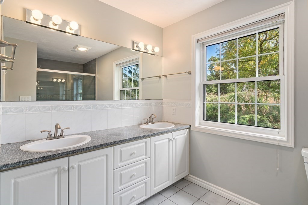 67 Smith Street Wellesley, MA 02482 - Photo 24 of 27