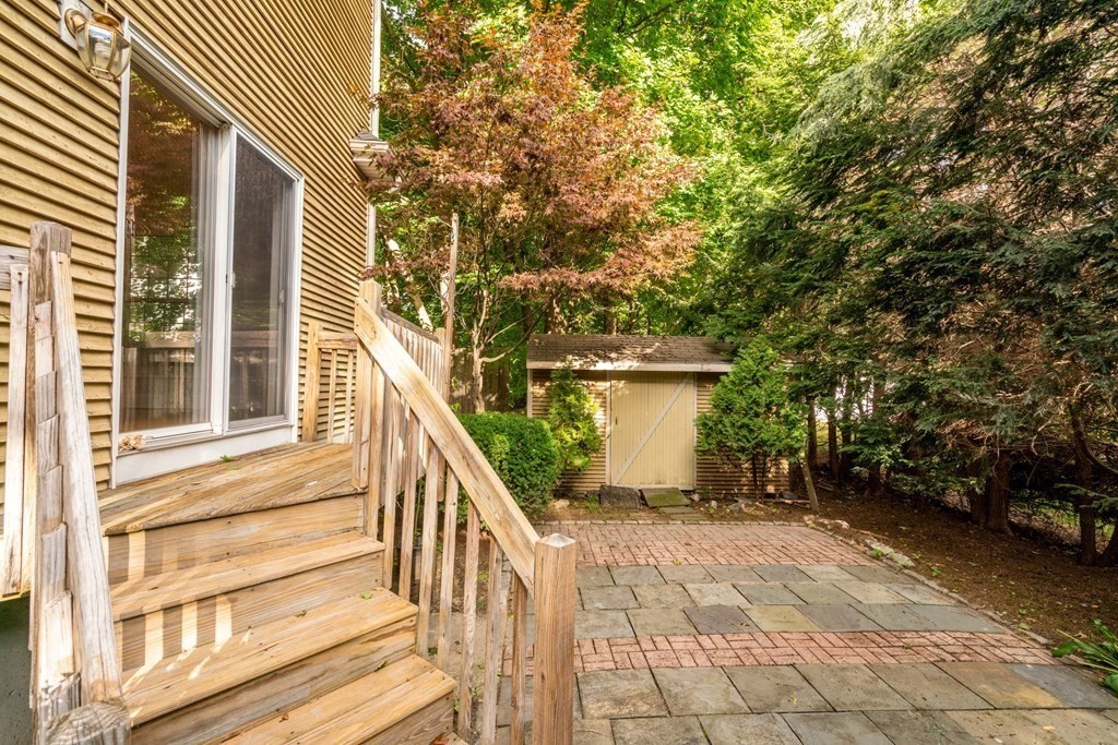 67 Smith Street Wellesley, MA 02482 - Photo 26 of 27