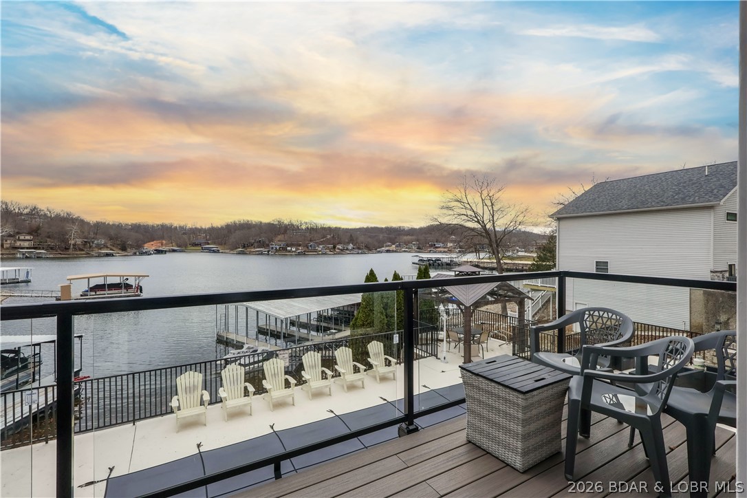 1744 Susan Road Lake Ozark, MO 65049 - Photo 2 of 79