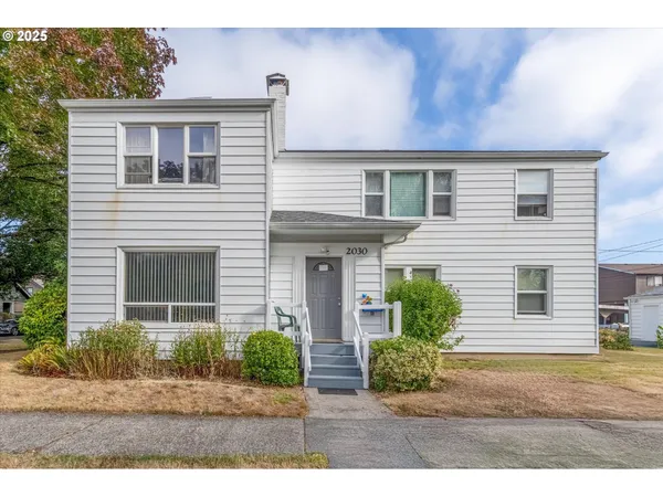 $599,999 | 1202 21st Avenue, Longview, WA 98632