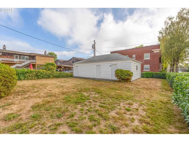 $620,000 | 1202 21st Avenue, Longview, WA 98632