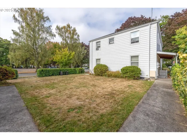 $620,000 | 1202 21st Avenue, Longview, WA 98632