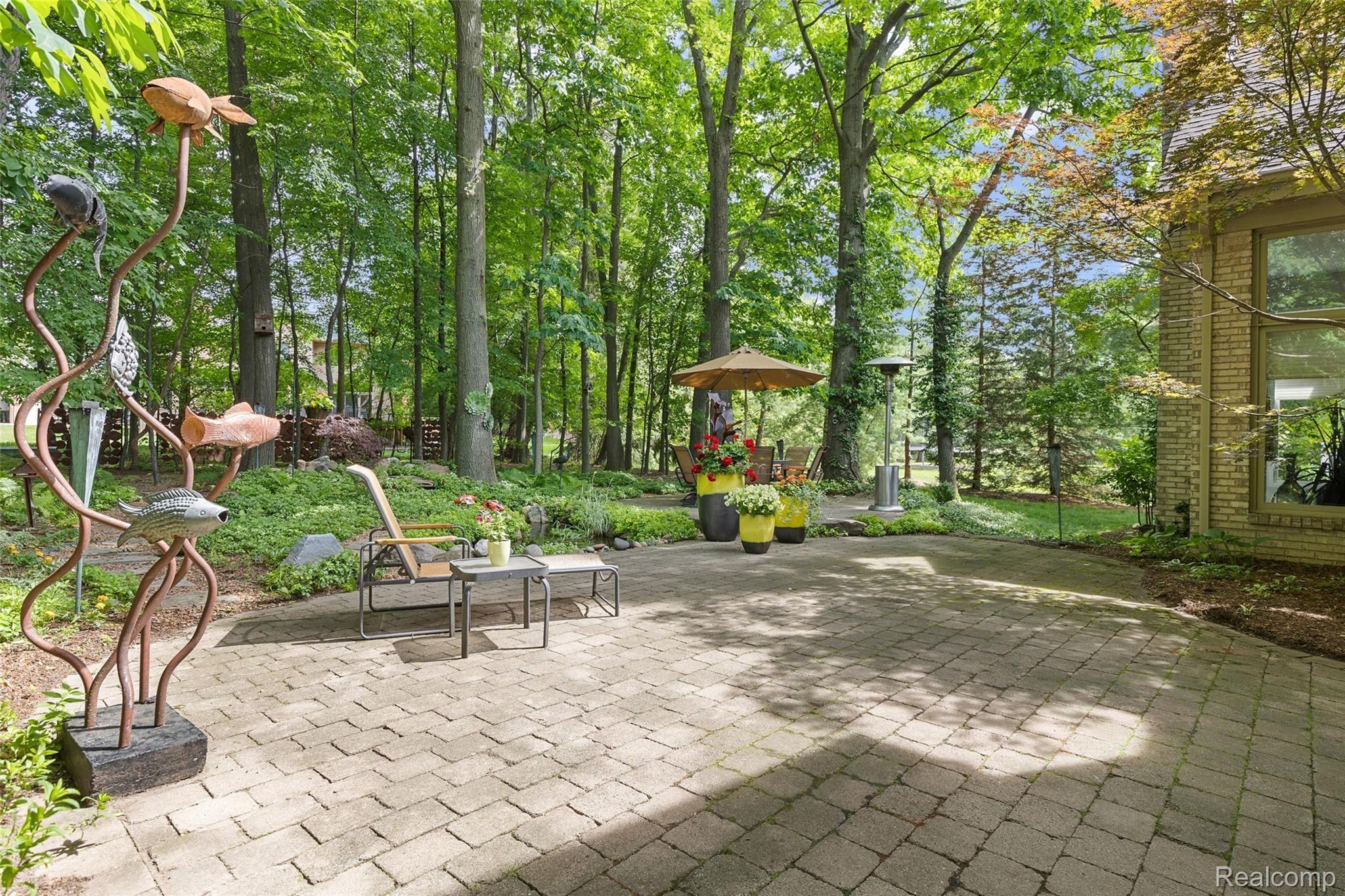 1710 Apple Ridge Court Rochester, MI 48306 - Photo 6 of 50 1710 Apple Ridge Ct-8.jpg