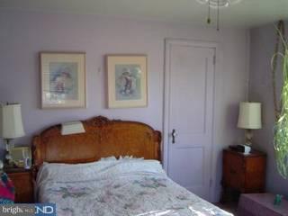 7 East Manoa Road Havertown, PA 19083 - Photo 5 of 6