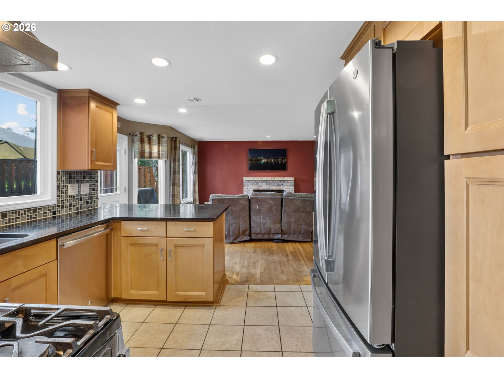 10964 Southwest 118th Court Tigard, OR 97223 - Photo 11 of 47