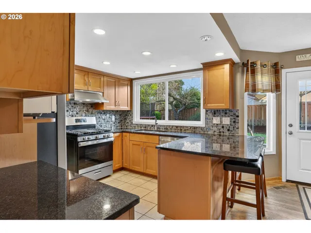 $600,000 | 10964 Southwest 118th Court, Tigard, OR 97223