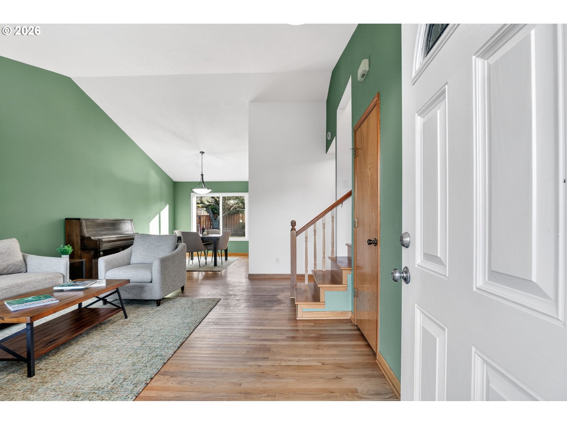 10964 Southwest 118th Court Tigard, OR 97223 - Photo 3 of 47