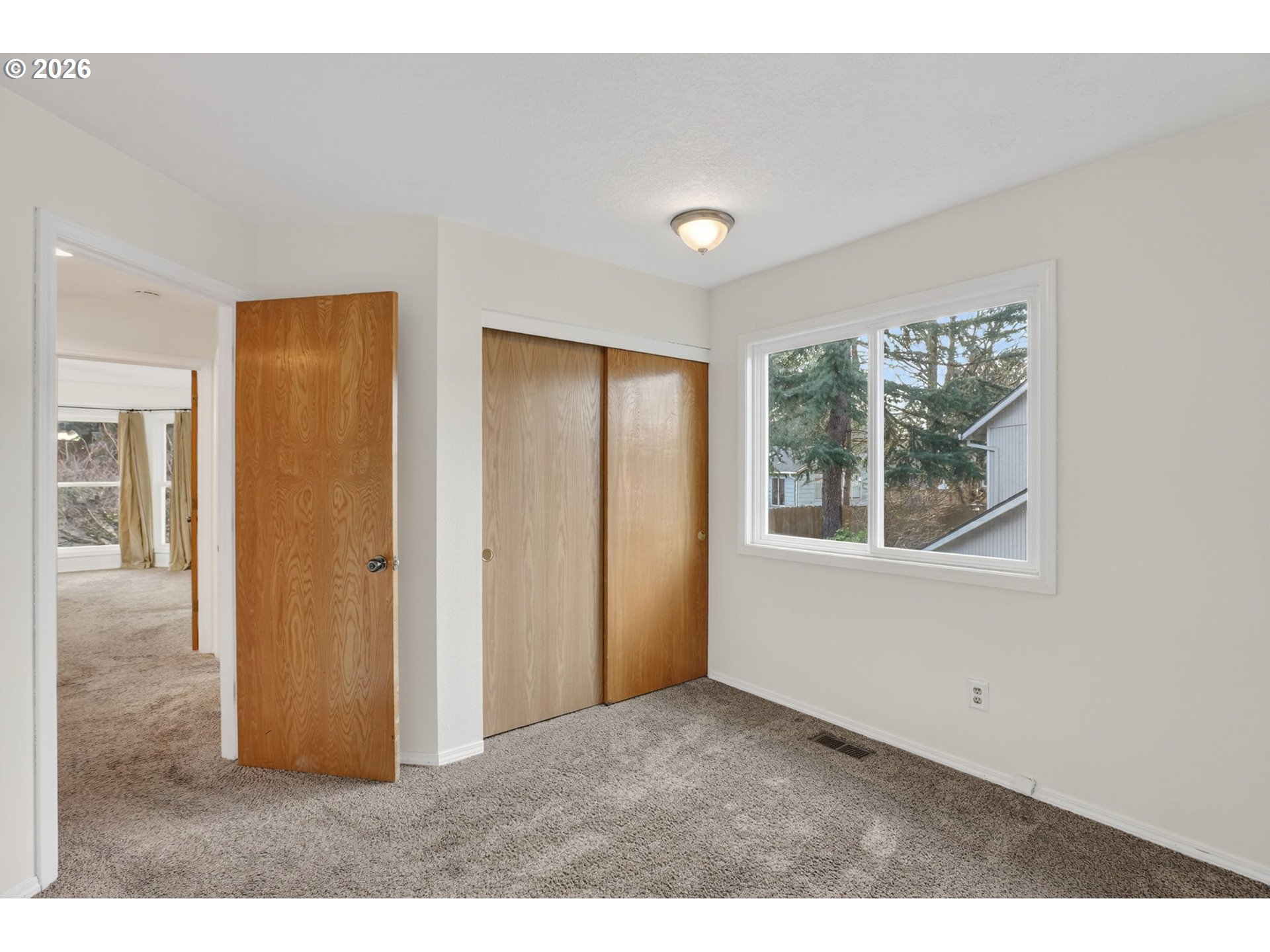 10964 Southwest 118th Court Tigard, OR 97223 - Photo 34 of 47