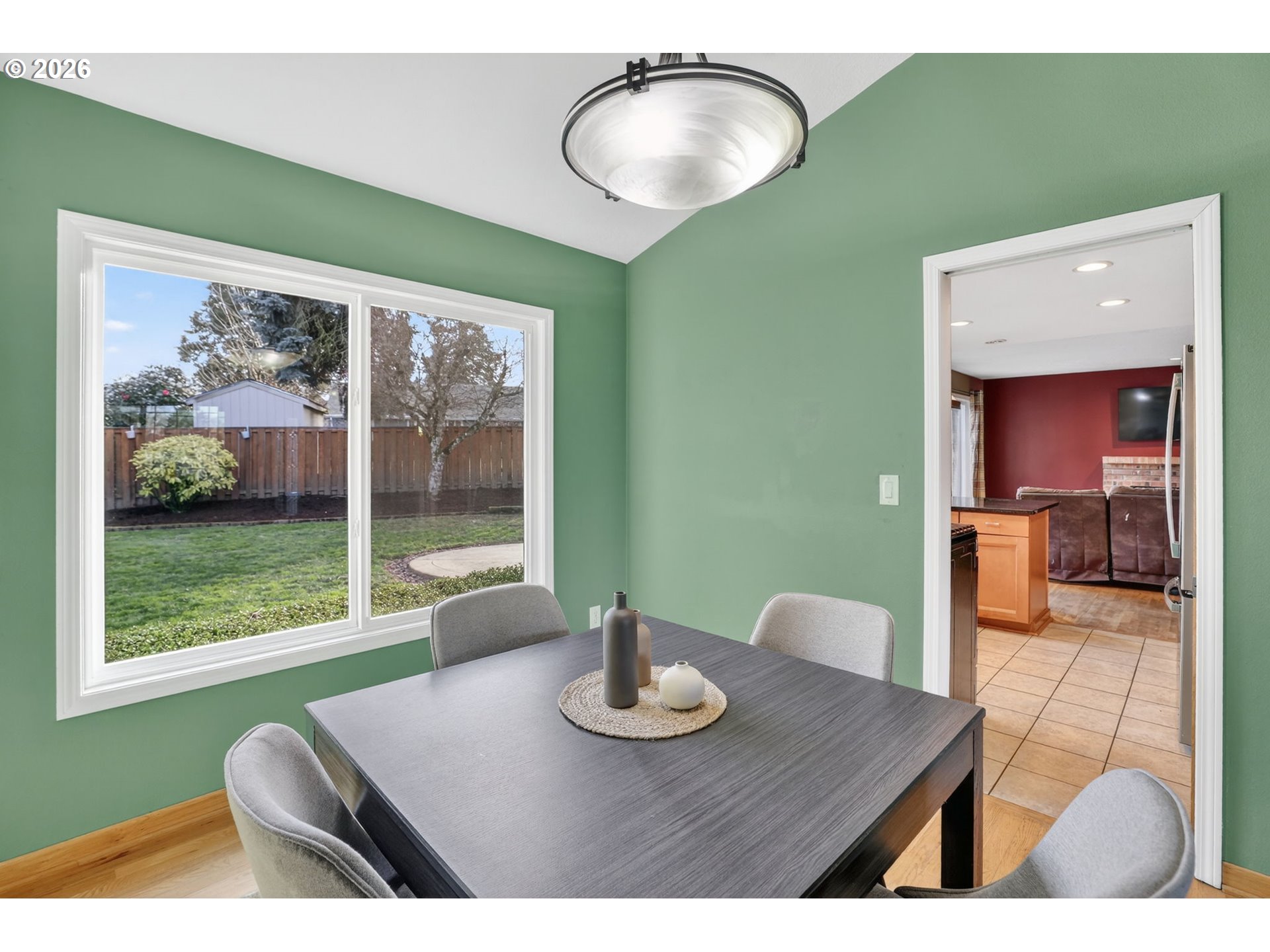 10964 Southwest 118th Court Tigard, OR 97223 - Photo 9 of 47