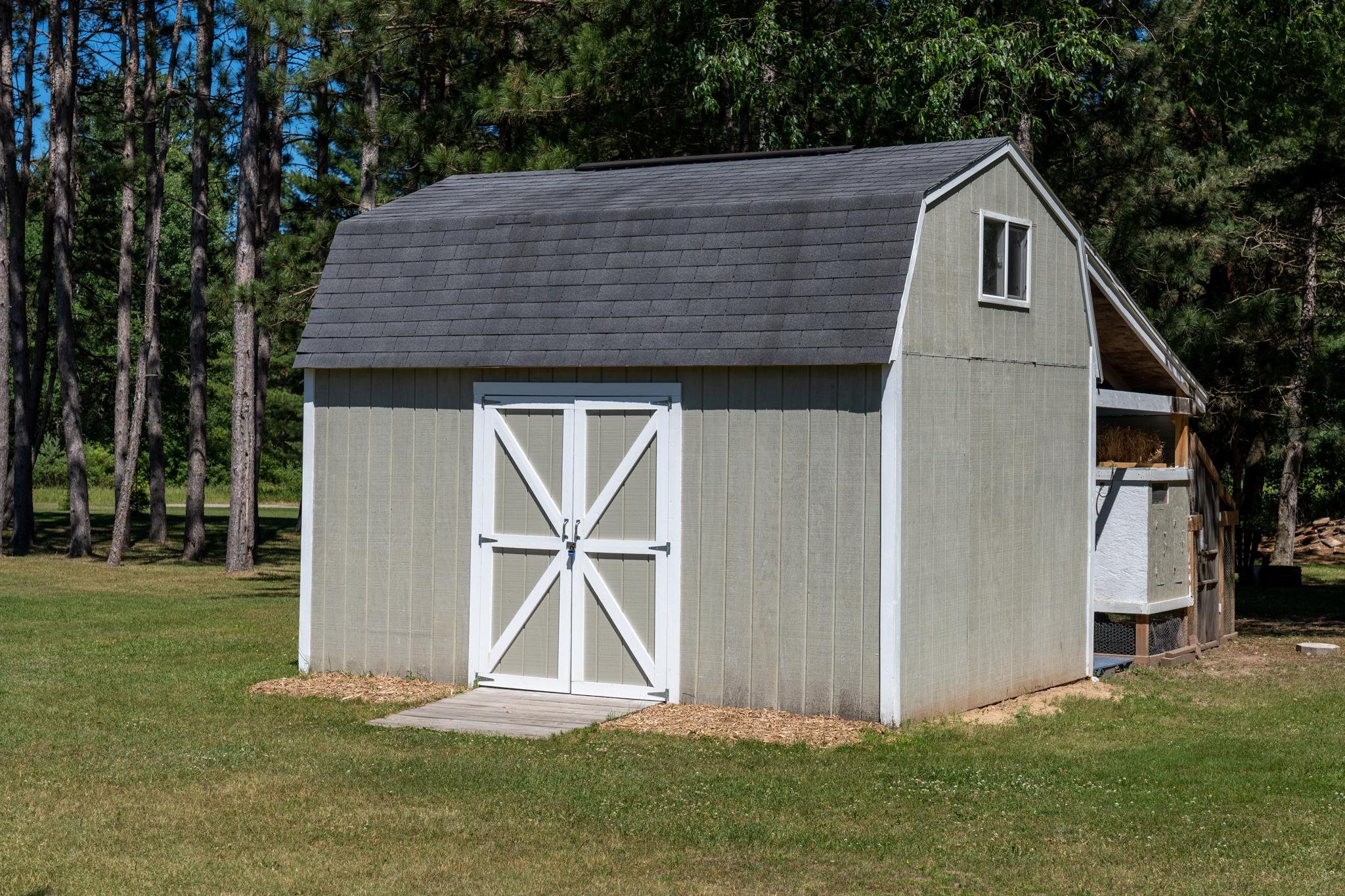 3925 South Vandecar Road Mount Pleasant, MI 48858 - Photo 43 of 45 1901699-42.JPG