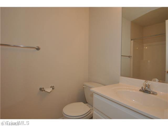 422 Timberline Ridge Court Winston-Salem, NC 27106 - Photo 8 of 10 Other. Bathroom