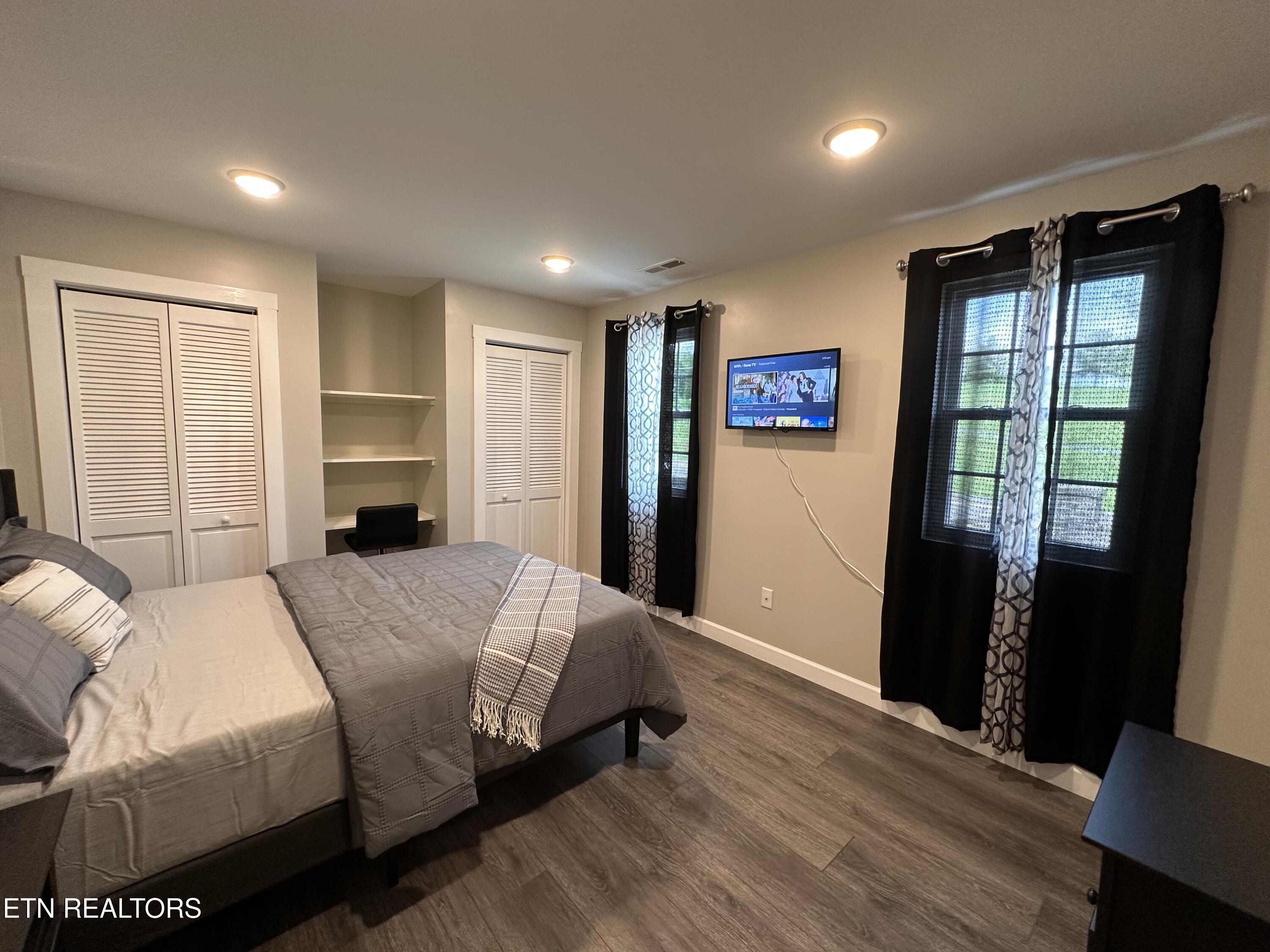 1065 Valley Home Road Dandridge, TN 37725 - Photo 12 of 36 IMG_3518