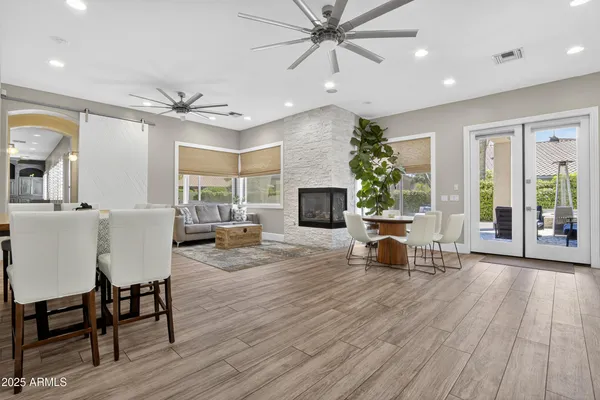 $1,250,000 | 1333 North Cliffside Drive, Gilbert, AZ 85234