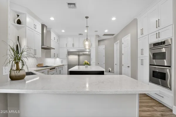 $1,250,000 | 1333 North Cliffside Drive, Gilbert, AZ 85234