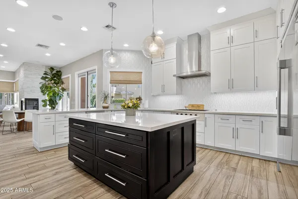 $1,250,000 | 1333 North Cliffside Drive, Gilbert, AZ 85234