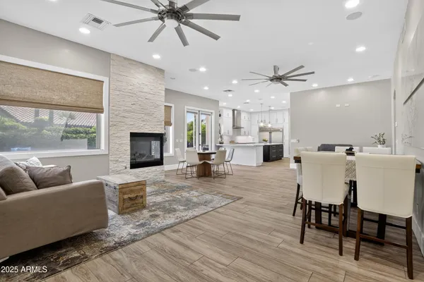 $1,250,000 | 1333 North Cliffside Drive, Gilbert, AZ 85234