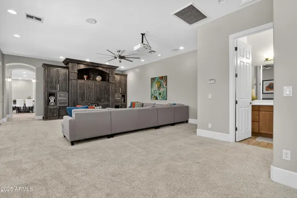 $1,250,000 | 1333 North Cliffside Drive, Gilbert, AZ 85234