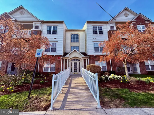 $209,000 | 2005 Whispering Ponds Court, Unit 3D, Salisbury, MD 21804