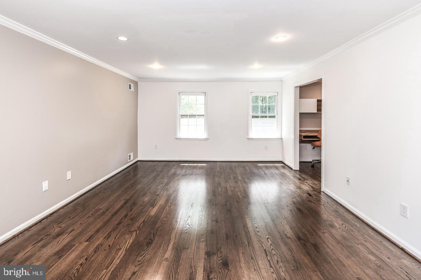 1079 Old Cedar Road McLean, VA 22102 - Photo 28 of 38 Gallery Image 28