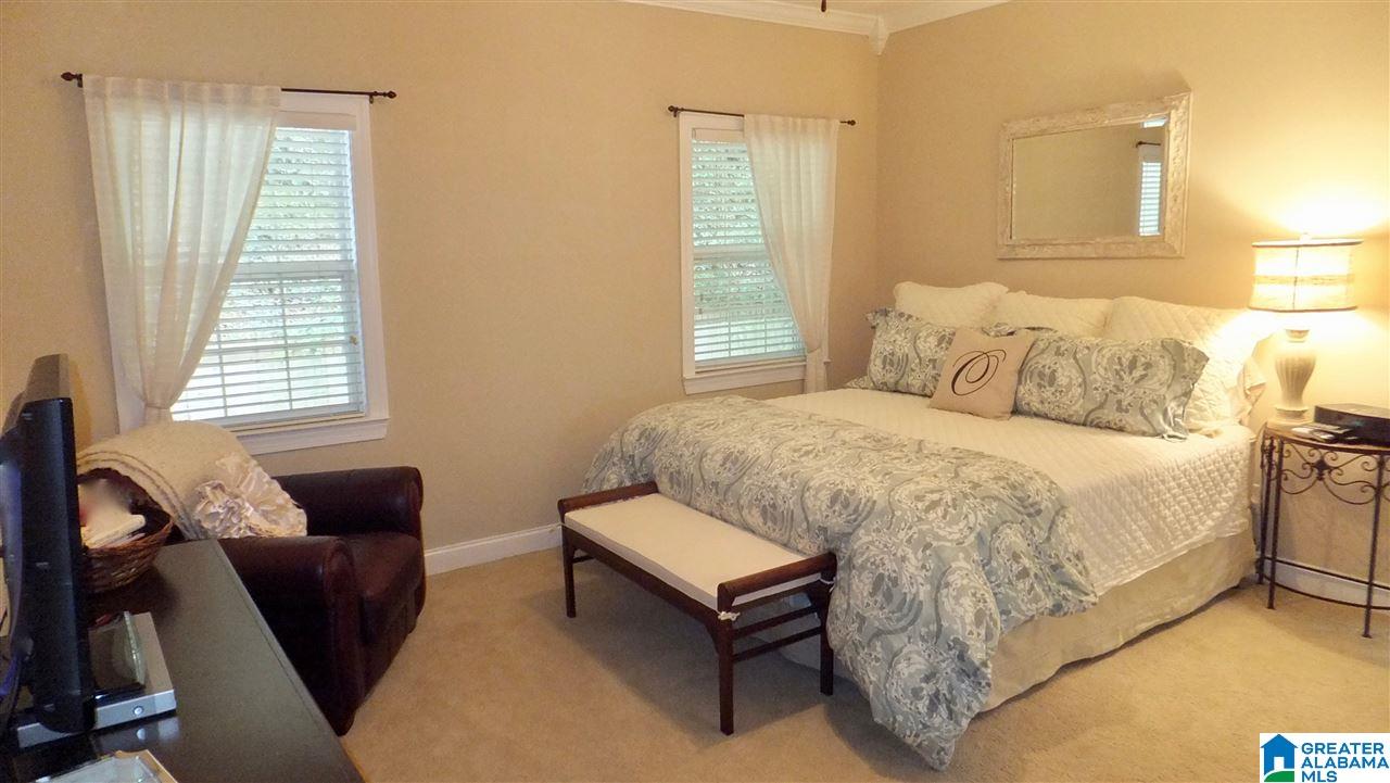 5217 Overlook Circle Birmingham, AL 35244 - Photo 16 of 32