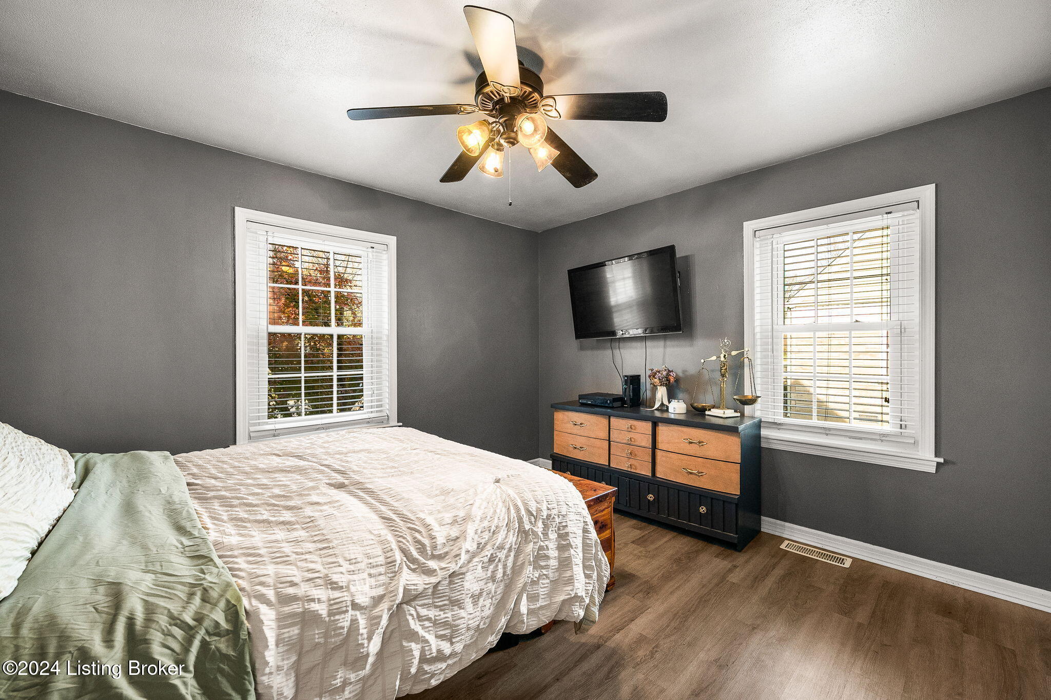 4619 Kiefer Road Louisville, KY 40216 - Photo 13 of 31 17-web-or-mls-4619-kiefer-rd