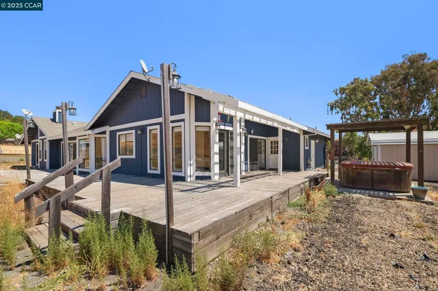 $2,100,000 | 1610 Lawrence Road, Danville, CA 94506
