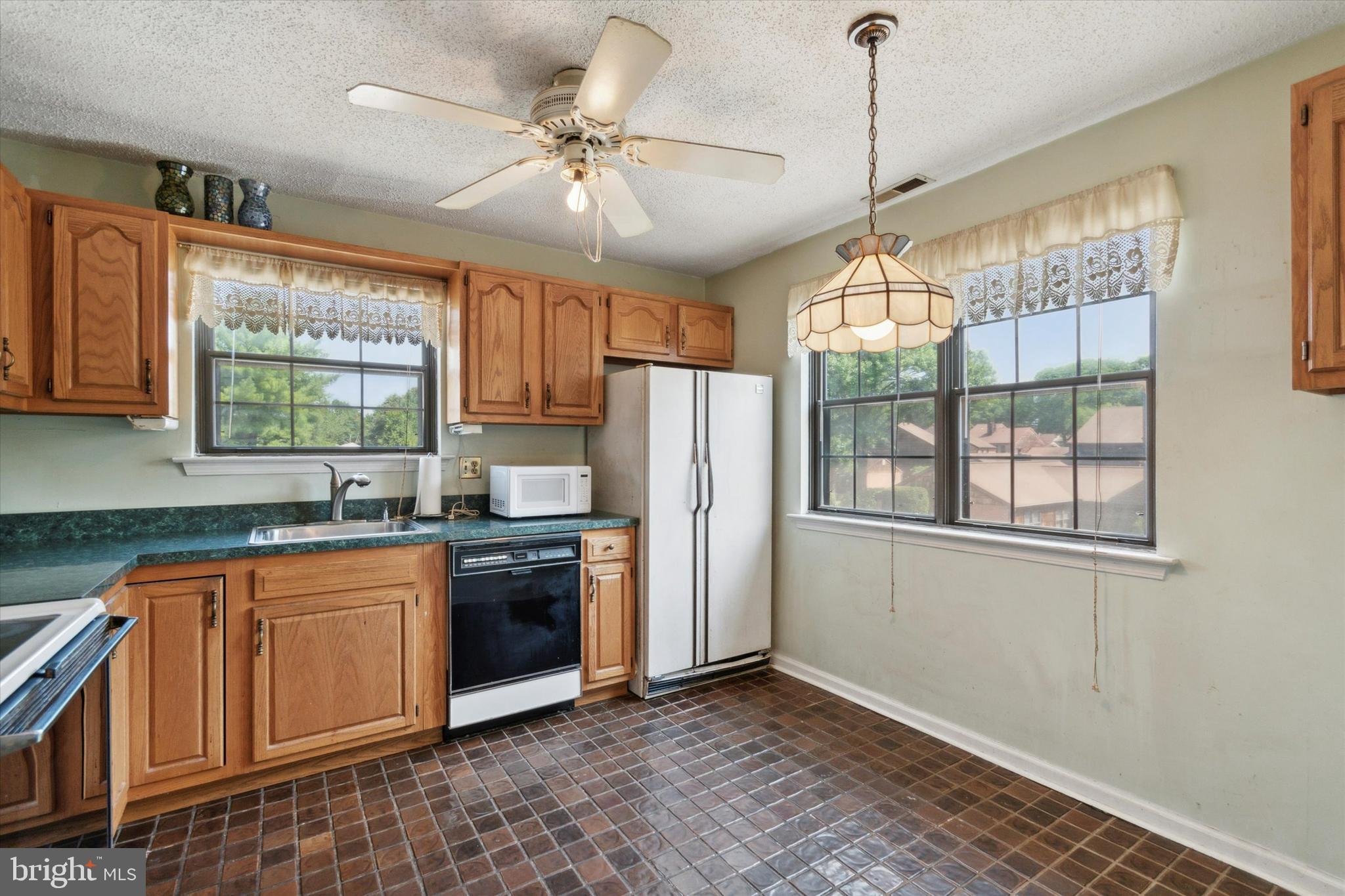 50 Rittenhouse Court, Unit 204 Chesterbrook, PA 19087 - Photo 7 of 15