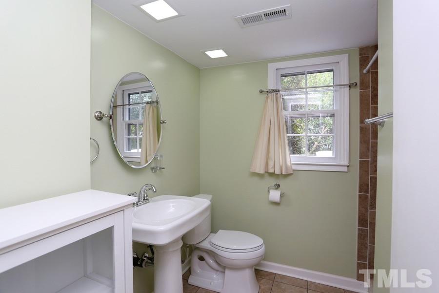 1430 Clermont Road Durham, NC 27713 - Photo 14 of 25