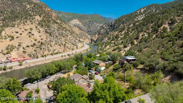$1,190,000 | 716 1/2 Minter Avenue, Glenwood Springs, CO 81601