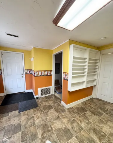 $150,000 | 319 North Carver Street, Greensburg, IN 47240