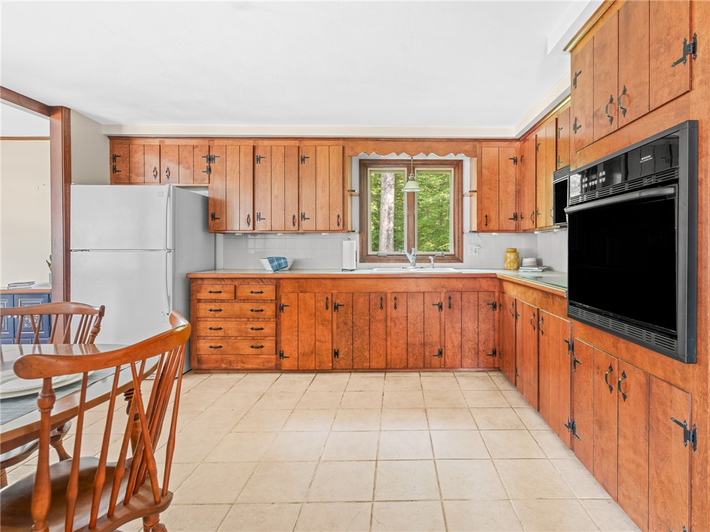 1 Winter Drive Seekonk, MA 02771 - Photo 9 of 26