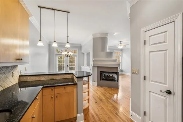 $3,500 | 331 Carpenter Drive Northeast, Unit 8, Sandy Springs, GA 30328