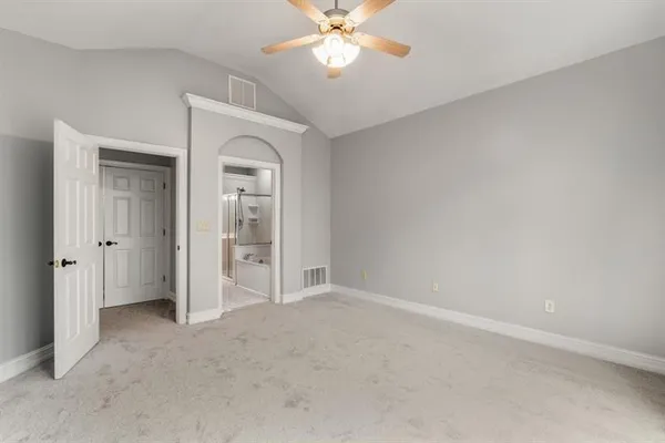 $3,500 | 331 Carpenter Drive Northeast, Unit 8, Sandy Springs, GA 30328